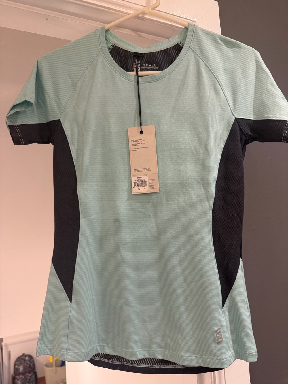 Second Skin Overalls Mint and Black Short-Sleeve Active Tee